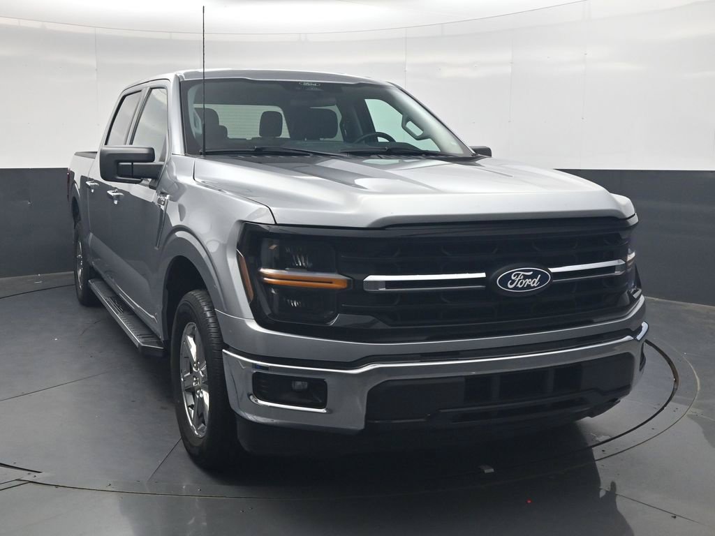 Used 2025 Ford F150 XLT w/ Equipment Group 301A Standard RWD image 2