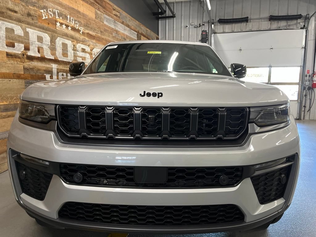 New 2026 Jeep Grand Cherokee Limited AWD/4WD image 55