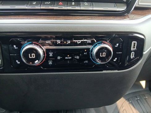 New 2026 GMC Sierra 2500 SLE w/ SLE Value Package; image 16