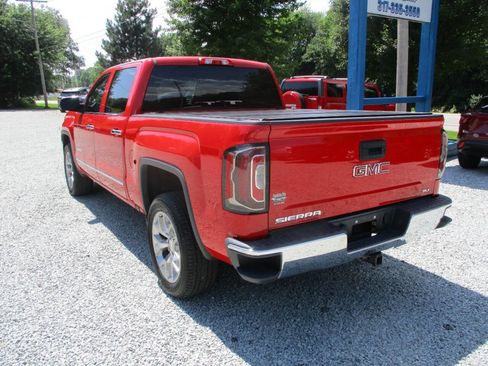 Used 2018 GMC Sierra 1500 SLT w/ SLT Premium Package image 3