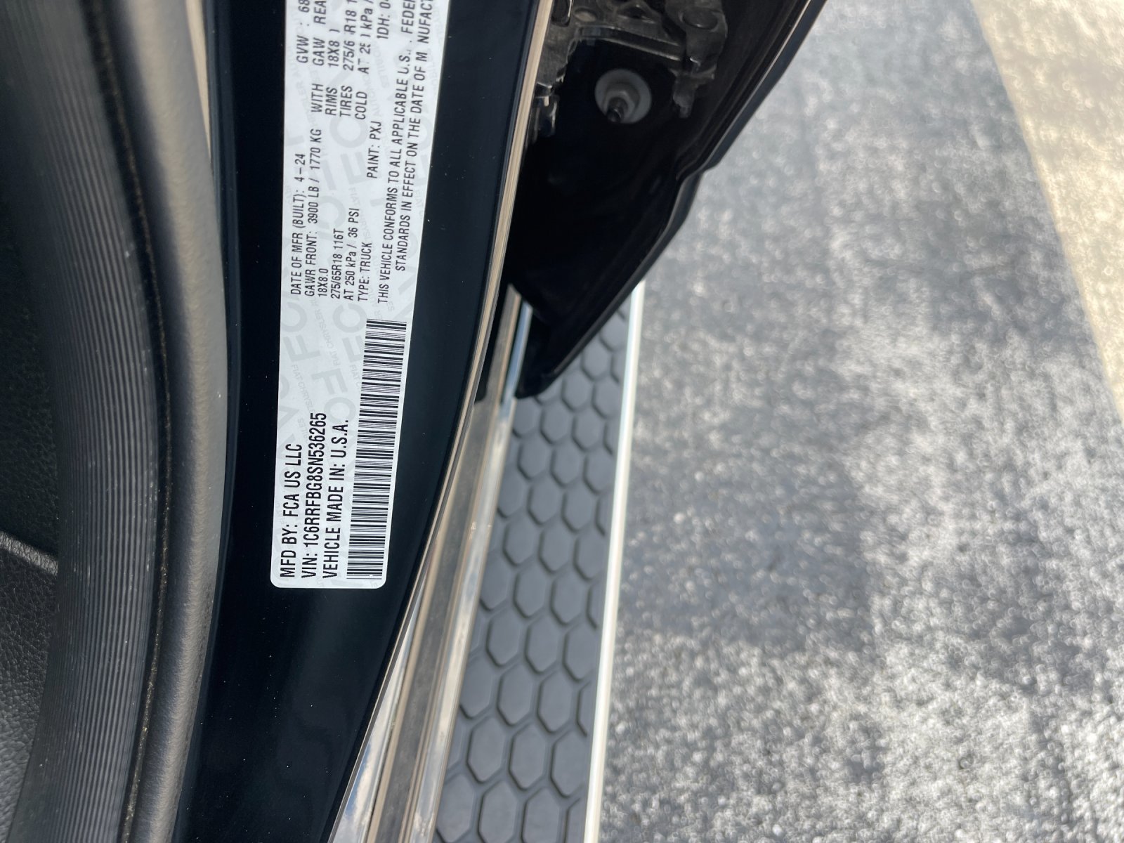 Used 2025 RAM 1500 Big Horn AWD/4WD image 32
