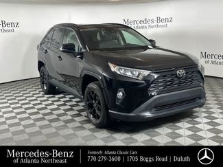Used 2021 Toyota RAV4 XLE w/ Convenience Package FWD video 1