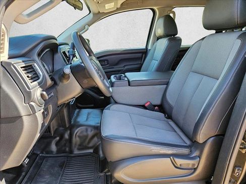 Used 2019 Nissan Titan S w/ S Utility Package RWD image 15