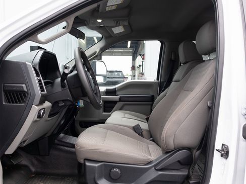 Used 2020 Ford F550 4x4 Crew Cab Super Duty image 11