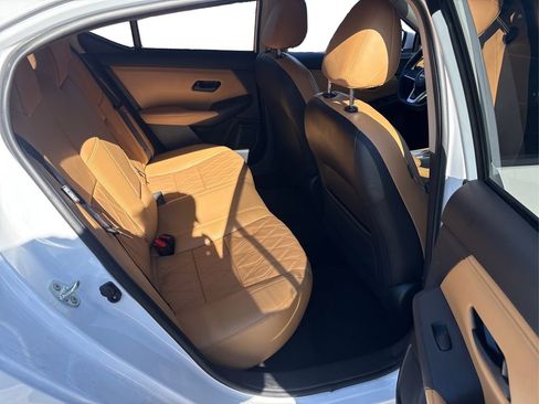 Used 2024 Nissan Sentra SV w/ SV Premium Package image 21