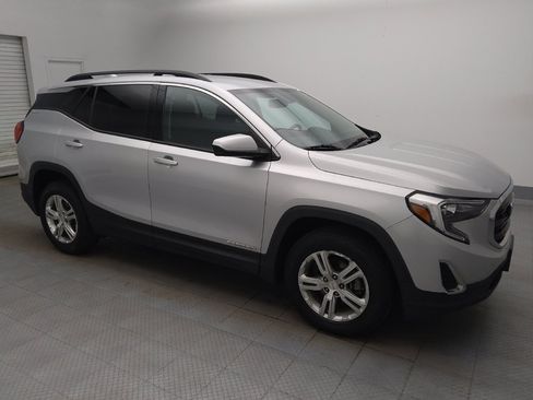 Used 2018 GMC Terrain SLE w/ Driver Convenience Package AWD/4WD image 11