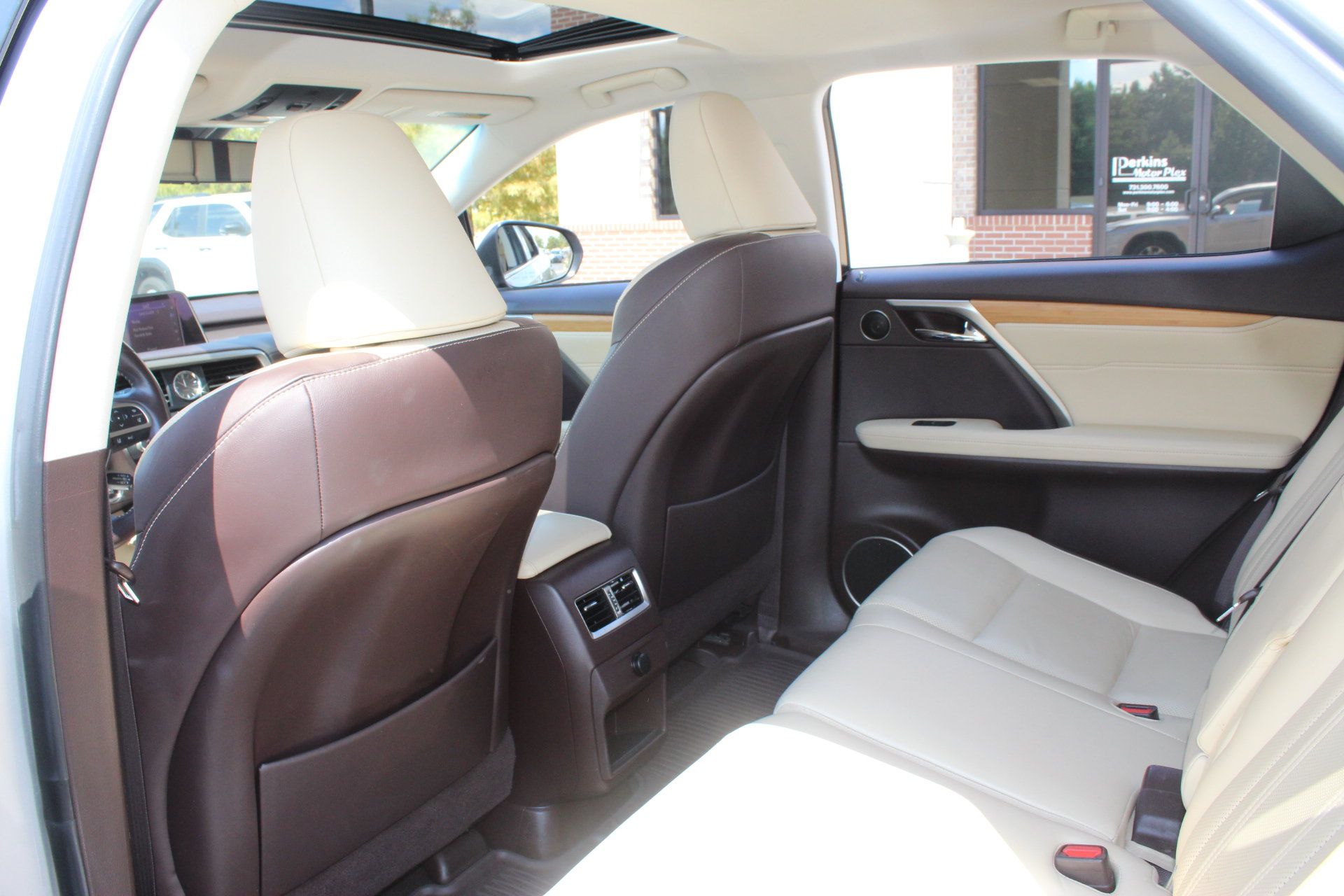 Used 2018 Lexus RX 350 AWD w/ Premium Package image 27