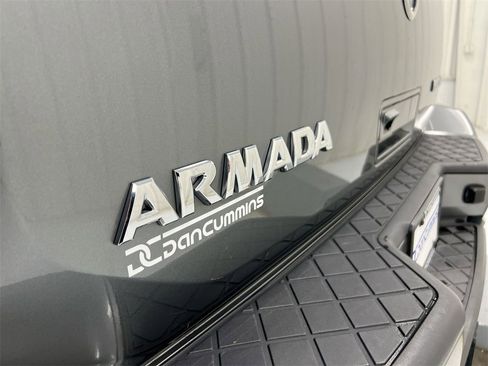 Used 2013 Nissan Armada Platinum image 27