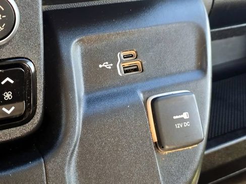 Used 2023 RAM ProMaster 3500 FWD image 28