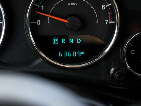 Used 2018 Jeep Wrangler Unlimited Sahara image 21