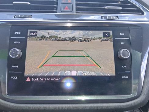 Used 2022 Volkswagen Tiguan SEL R-Line AWD/4WD image 20