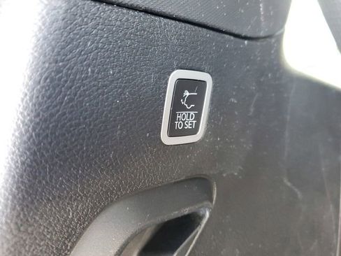 Used 2023 Jeep Wagoneer Base w/ Convenience Group I image 23