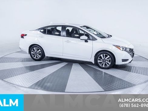 Used 2024 Nissan Versa SV w/ Trunk Package FWD image 13