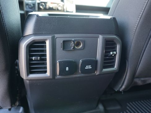 Used 2020 Ford F150 XLT w/ Equipment Group 302A Luxury AWD/4WD image 26