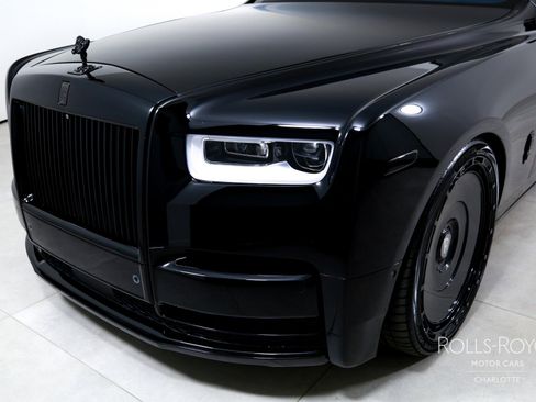 Used 2019 Rolls-Royce Phantom Sedan image 43
