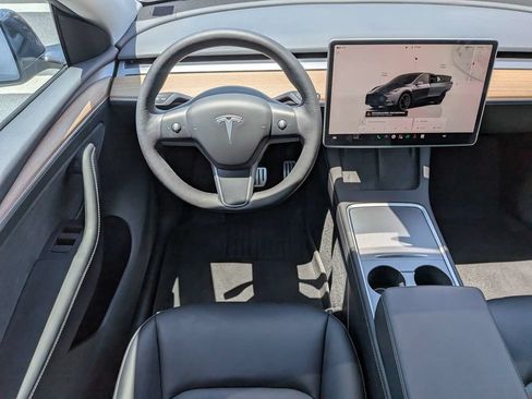 Used 2022 Tesla Model Y Performance AWD/4WD image 22