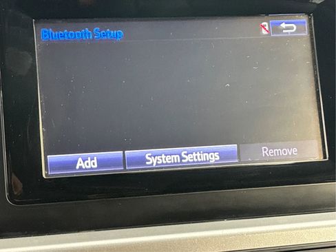 Used 2018 Toyota Highlander LE image 43