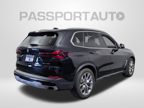 Used 2024 BMW X5 xDrive40i w/ Premium Package AWD/4WD image 7