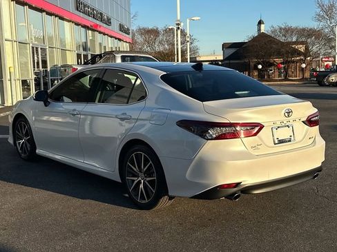 Used 2023 Toyota Camry XLE image 5