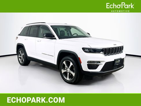 Used 2023 Jeep Grand Cherokee Limited w/ Trailer Tow Prep Group (B) AWD/4WD image 1