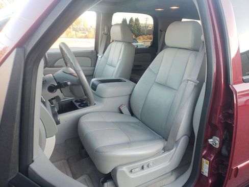 Used 2007 Chevrolet Tahoe LTZ w/ LTZ Preferred Equipment Group image 7