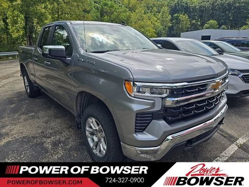 Used 2024 Chevrolet Silverado 1500 LT AWD/4WD image 5