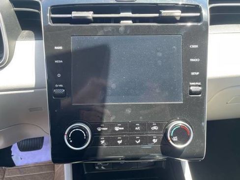 Used 2022 Hyundai Tucson SE w/ Cargo Package AWD/4WD image 12