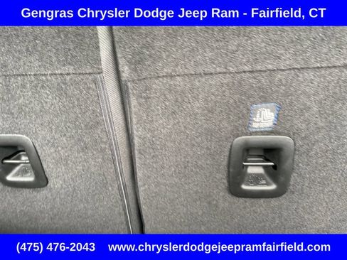 Used 2024 Jeep Wrangler Unlimited AWD/4WD image 34