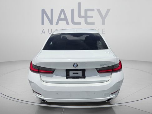 Used 2024 BMW 330i Sedan w/ Premium Package RWD image 4