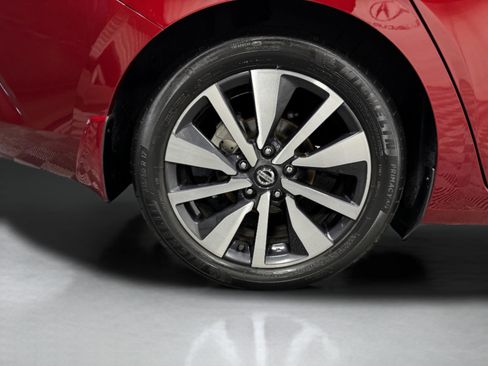 Used 2021 Nissan Sentra SV w/ SV Premium Package image 48