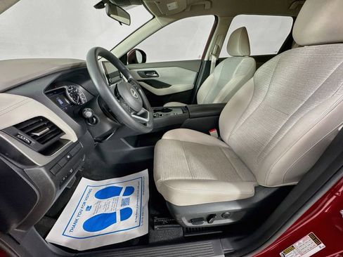 Used 2023 Nissan Rogue SV FWD image 26