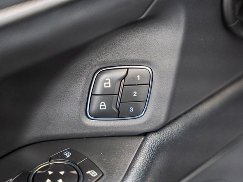 Used 2022 Ford Expedition XLT AWD/4WD image 46