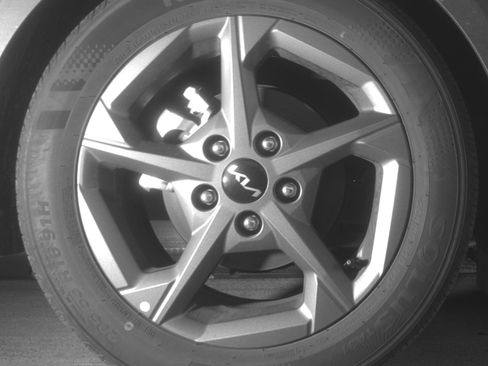 Used 2025 Kia K4 LXS image 15