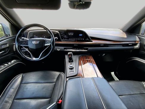 Used 2022 Cadillac Escalade Premium Luxury w/ Performance Package AWD/4WD image 16