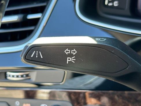 Used 2017 Audi Q7 3.0T Prestige image 47