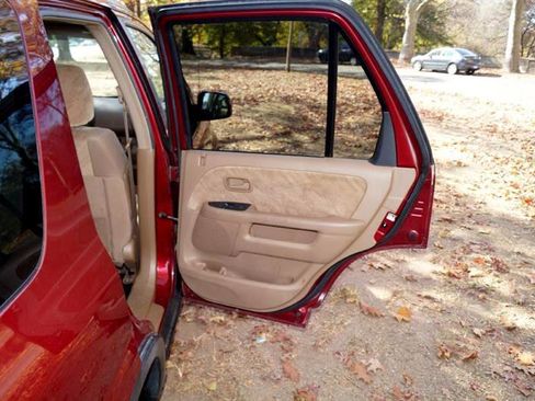 Used 2004 Honda CR-V EX image 27