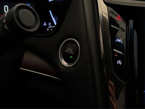 Used 2018 Cadillac CTS Luxury image 27