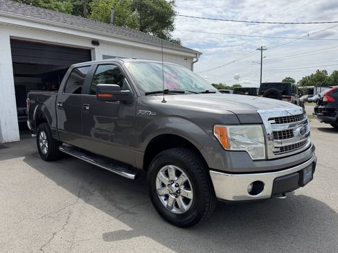 Used 2013 Ford F150 XLT w/ Luxury Equipment Group AWD/4WD image 4