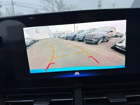 New 2026 Chevrolet Trax LT w/ Driver Confidence Package image 16