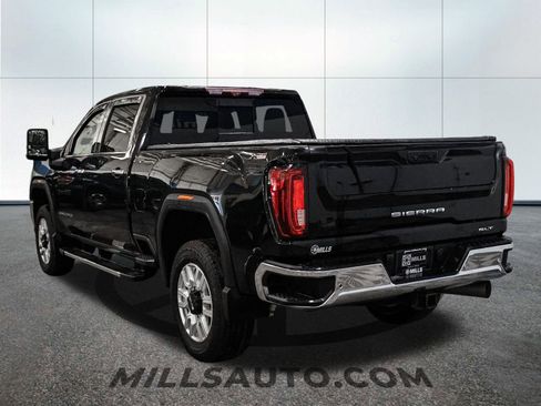 Used 2020 GMC Sierra 2500 SLT w/ SLT Premium Plus Package image 6