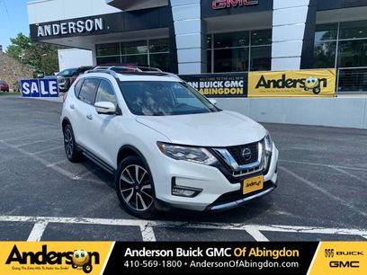 Used 2018 Nissan Rogue SL w/ Premium Package