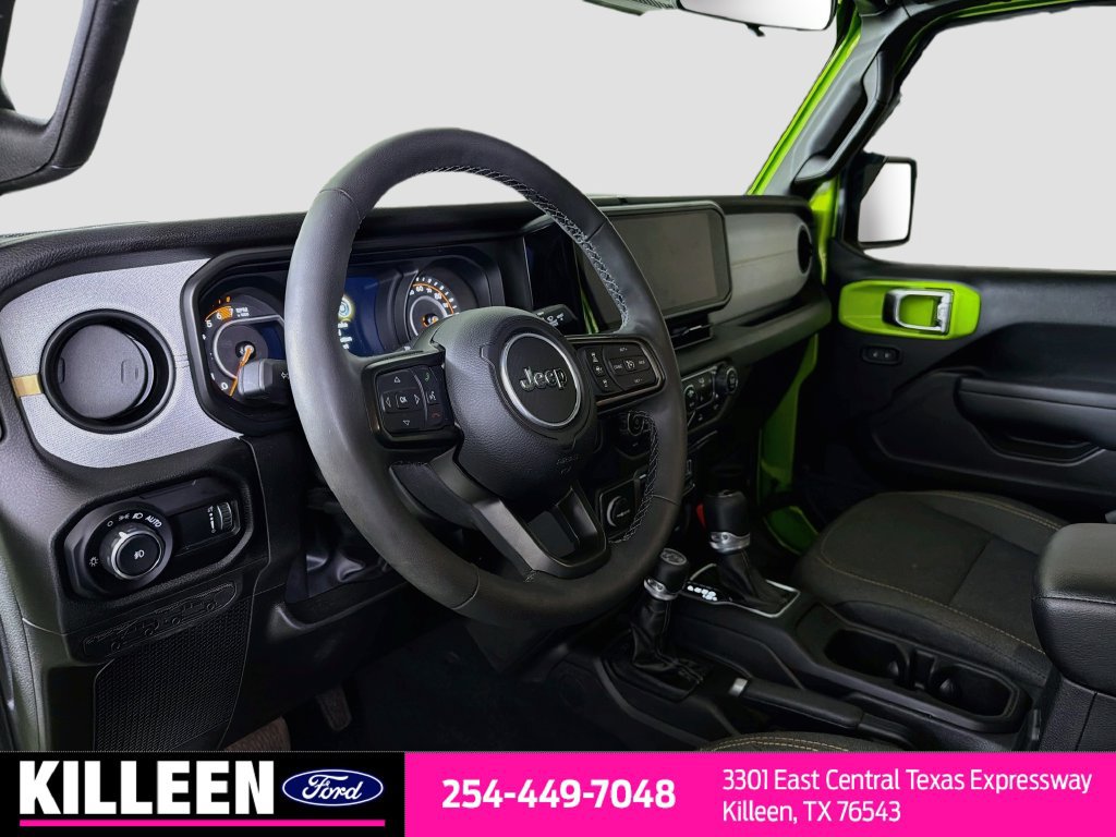 Used 2025 Jeep Wrangler Sport AWD/4WD image 11