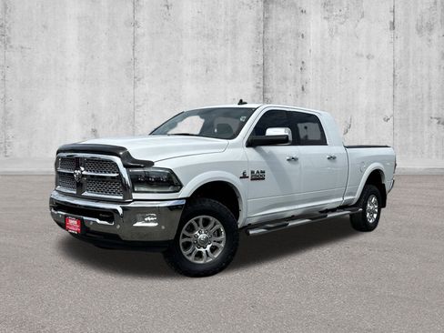 Used 2018 RAM 2500 Laramie w/ Convenience Group image 1