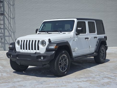 Used 2020 Jeep Wrangler Unlimited Sport S AWD/4WD image 4