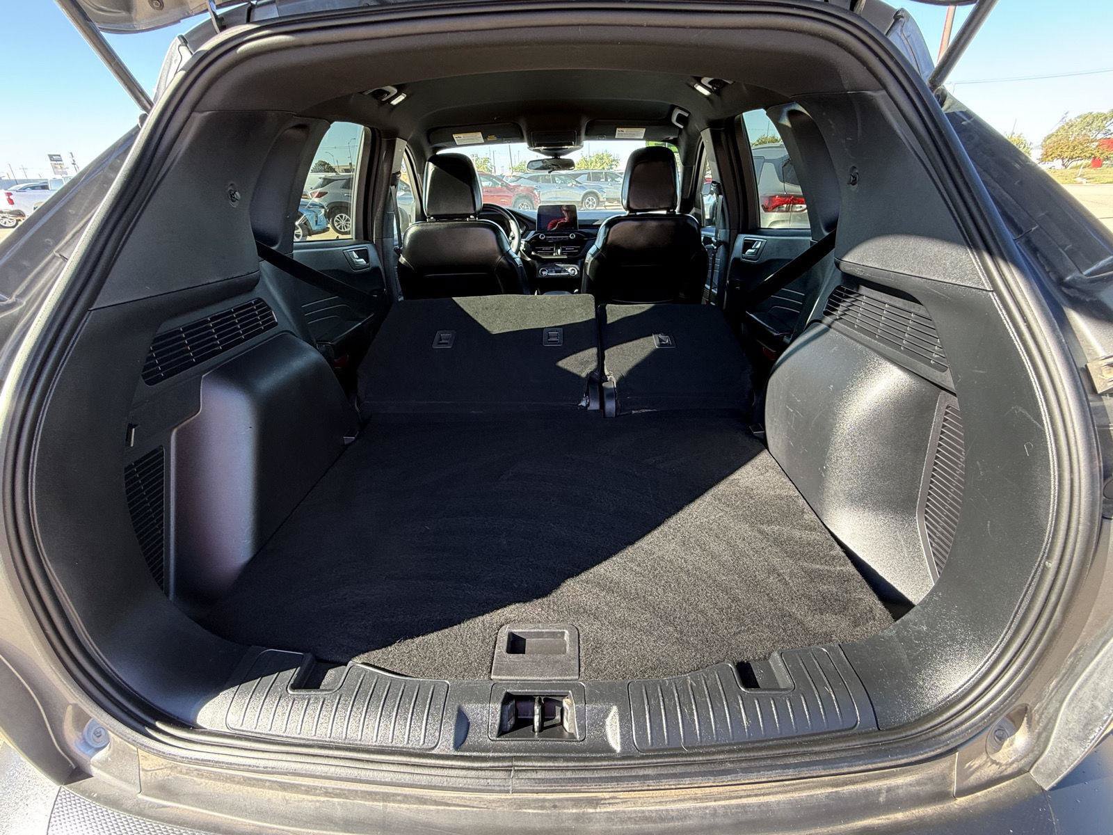 Used 2025 Ford Escape ST-Line AWD/4WD image 31