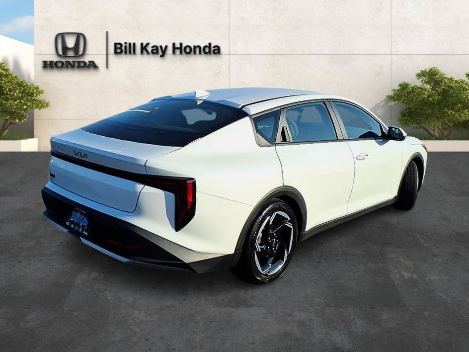 Used 2025 Kia K4 EX FWD image 3