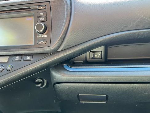 Used 2013 Toyota Prius C Three FWD image 21