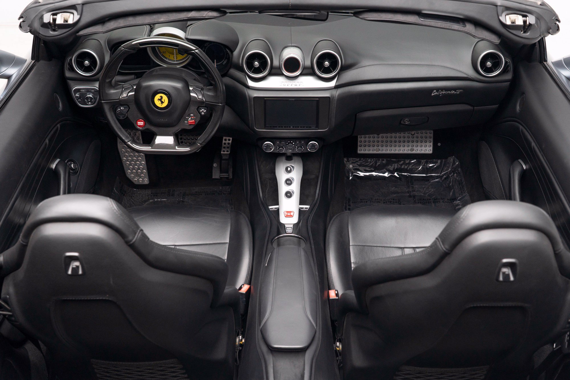 Used 2016 Ferrari California T RWD image 55
