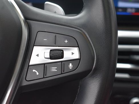 Used 2024 BMW 330i Sedan w/ Convenience Package image 17