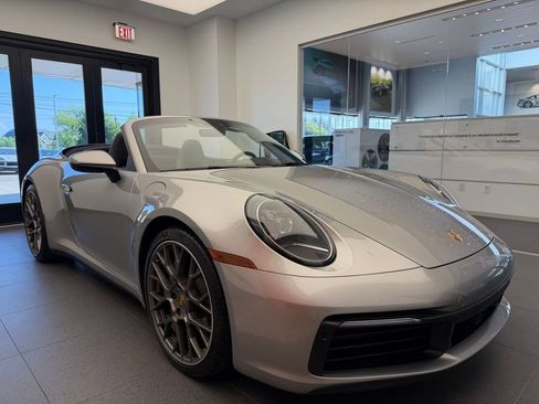 Certified 2020 Porsche 911 Carrera RWD image 18